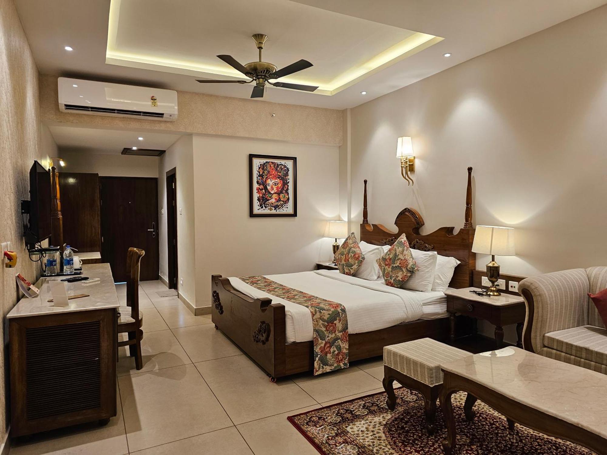 The Creek Boutique Resort & Spa โบลปูร์ ภายนอก รูปภาพ